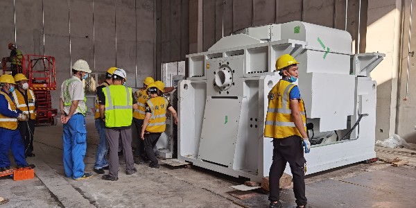 上海機械設備裝卸公司哪家好？如何選擇設備搬運公司？